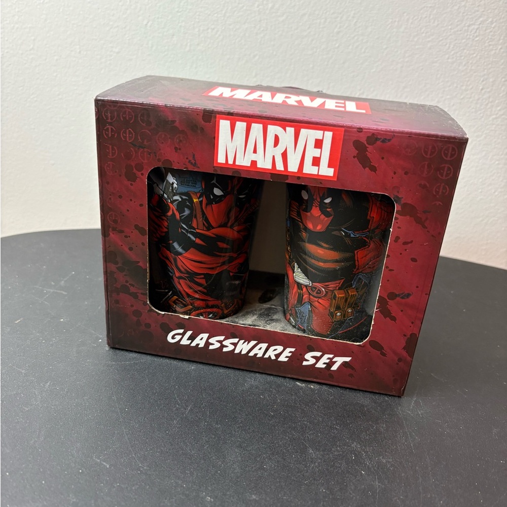 Marvel Glassware Set with Deadpool Graphics